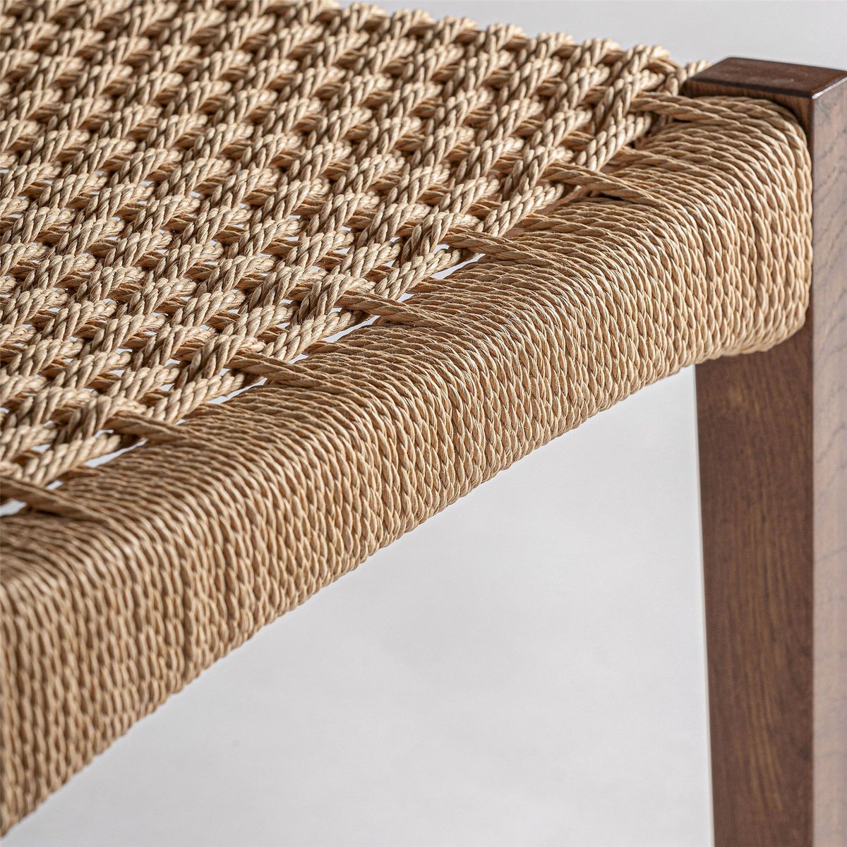 Lot de 2 chaises coloniales en chêne bois brun et fibre naturelle, RECOLLECTION