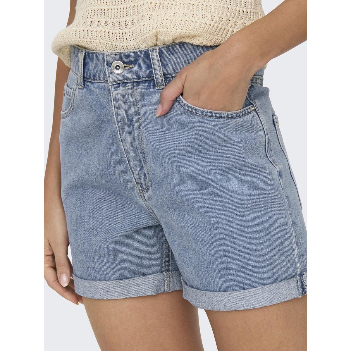 Short En Denim light blue denim, ONLY