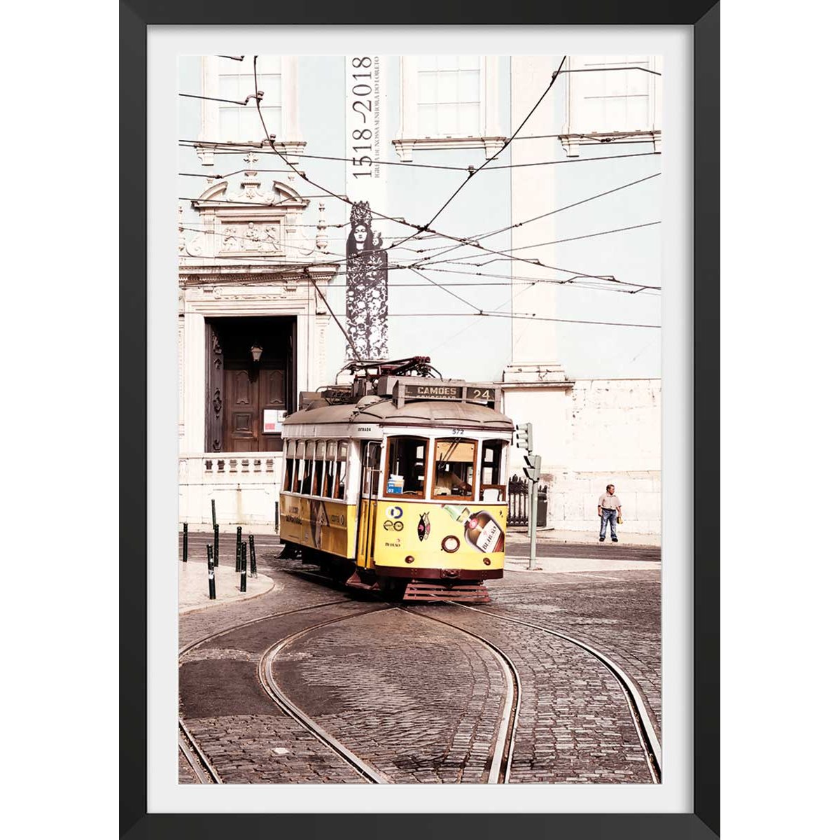 Affiche welcometoportugal tram24 affiche + cadre en bois - noir, HEXOA