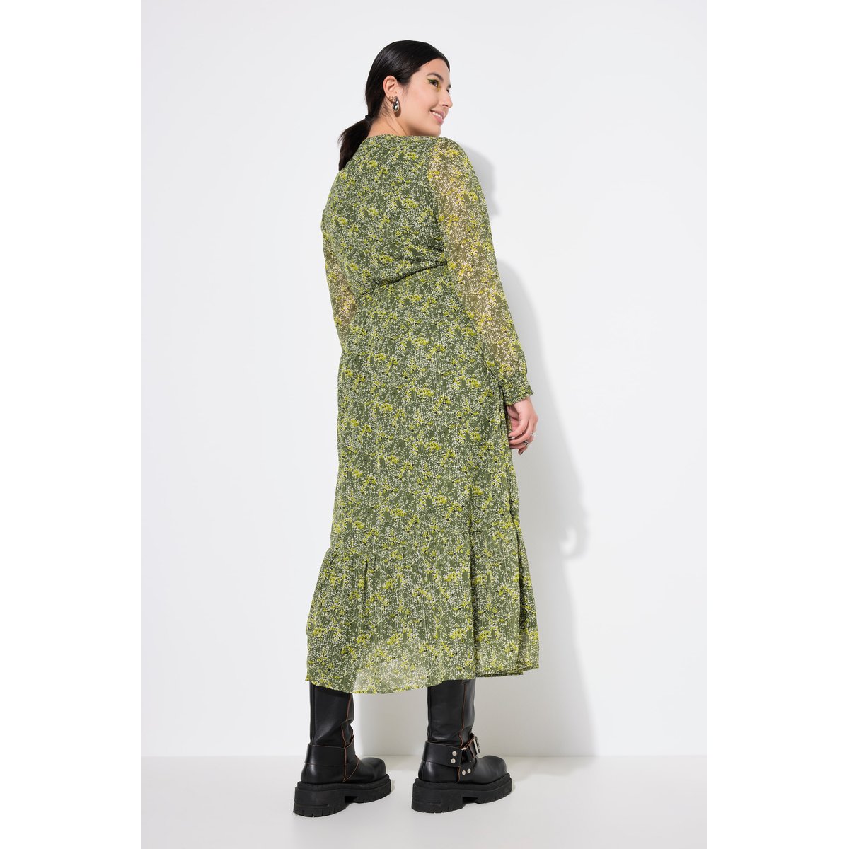 Robe maxi coupe évasée, imprimé à fleurs vert mousse, STUDIO UNTOLD