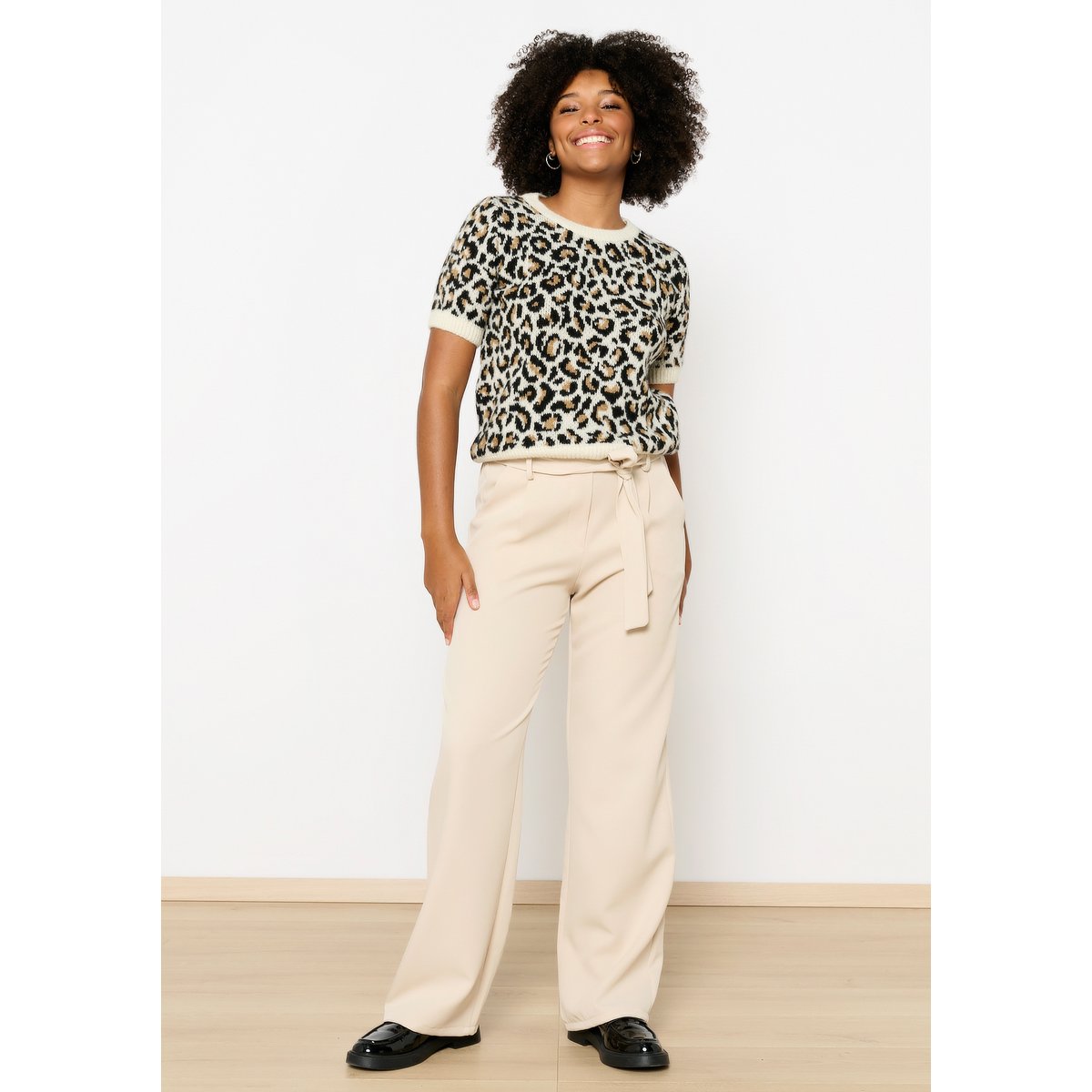Pull en jacquard à manches courtes camel, LOLALIZA