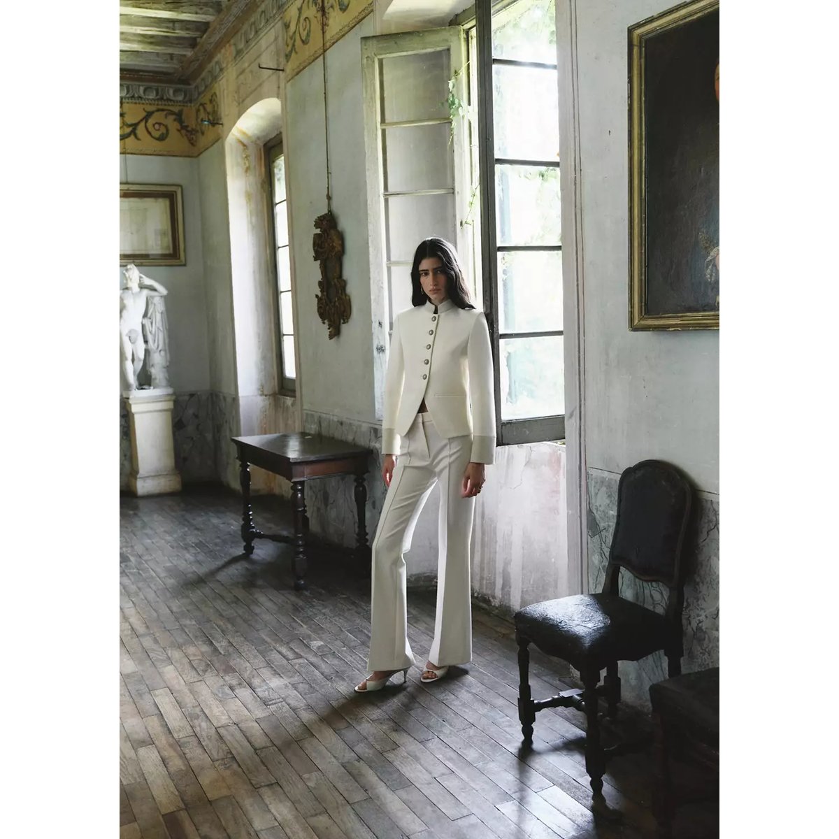 Veste à col officier boutons bijoux blanc cassé, MANGO