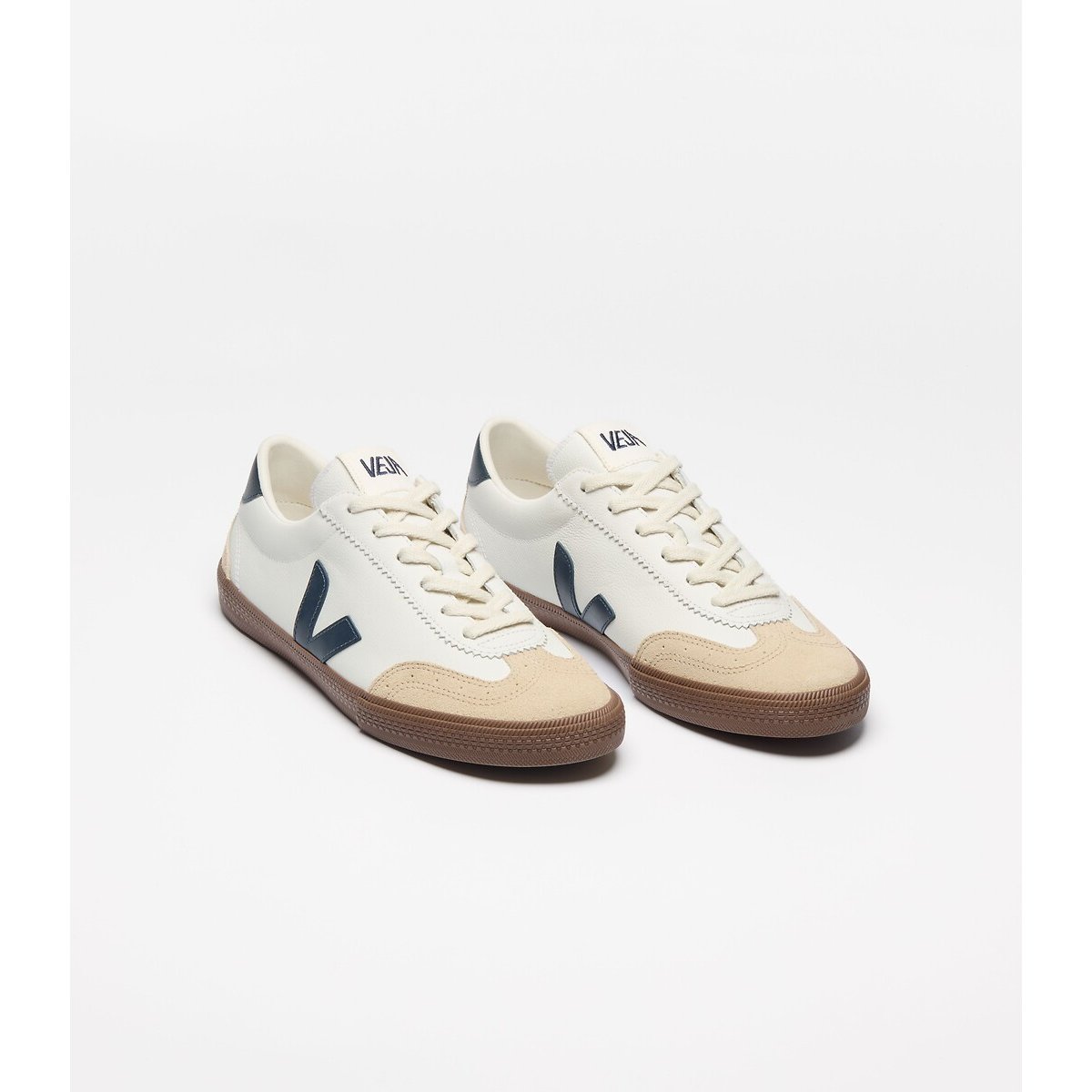 Baskets en cuir VOLLEY blanc/bleu, VEJA