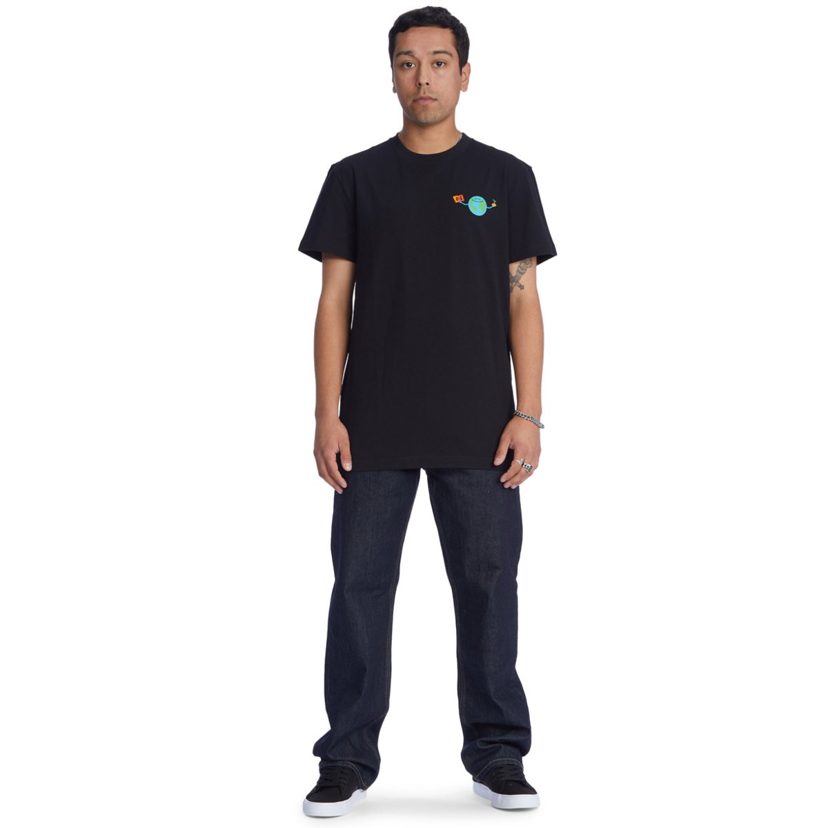 T-shirt OUR WORLD. noir black, DC SHOES