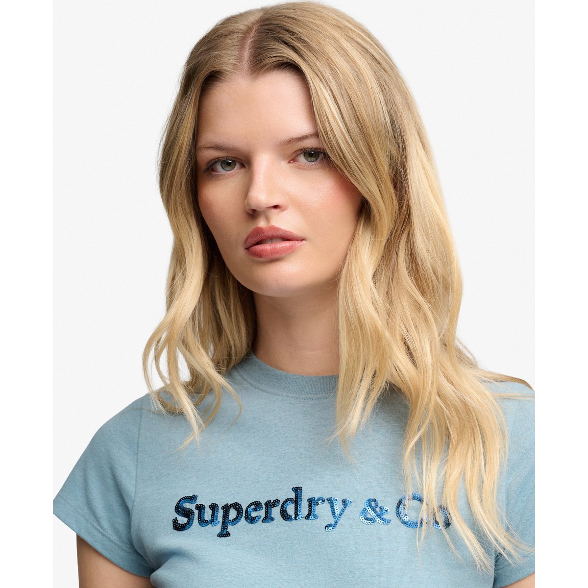 T-shirt Company Logo Sequin Coupe Ajustée bleu délavé chiné, SUPERDRY