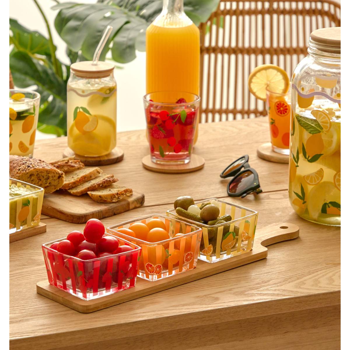 Set apéritif plateau et 3 coupelles FRUITY multicolore, ATMOSPHERA