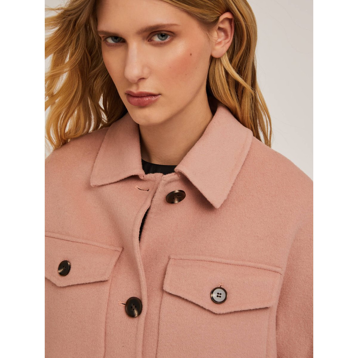Manteau kimono en laine rose, MOTIVI