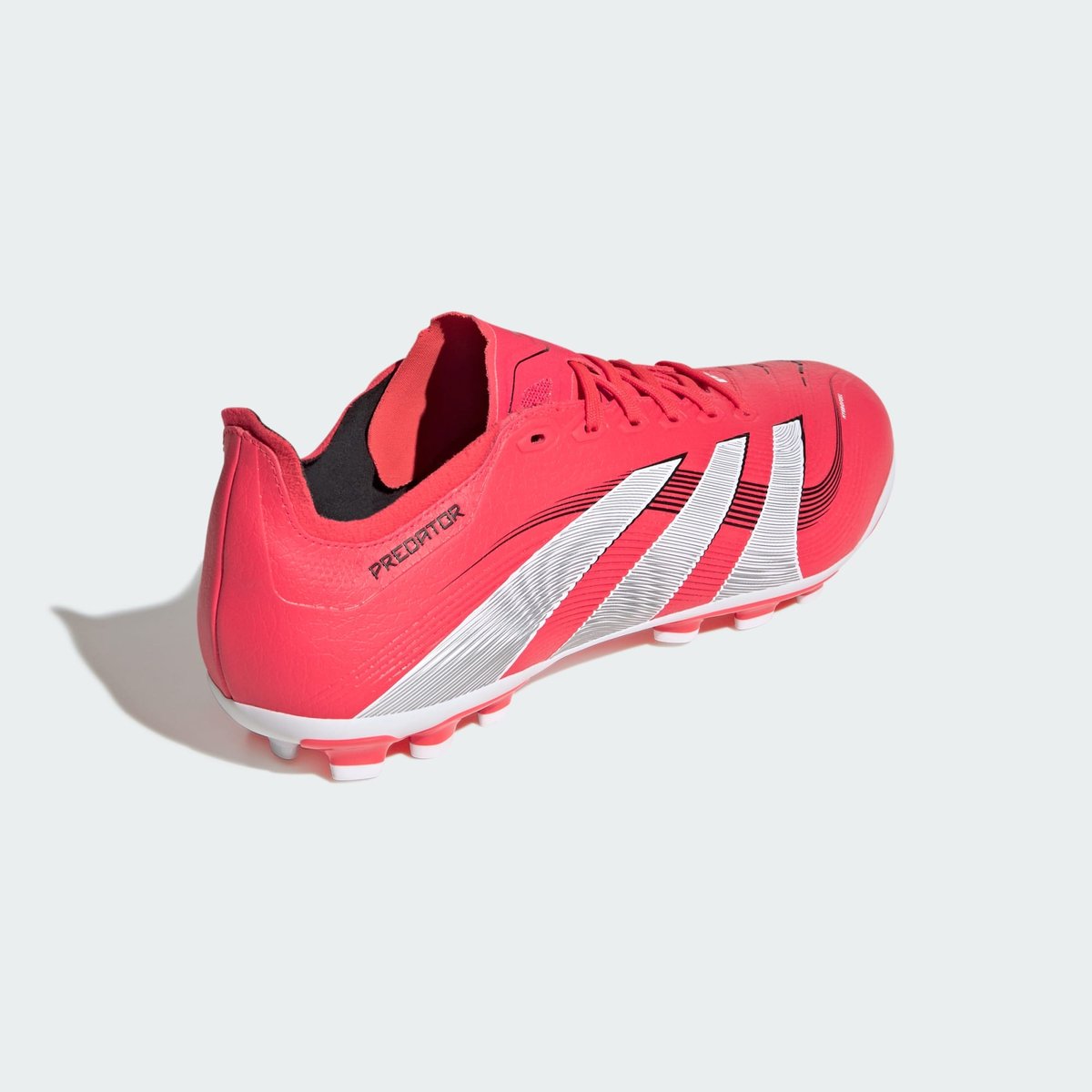 Chaussure Predator League Terrain Synthétique Chaussure Predator League Terrain Synthétique lucid red / cloud white / core black, adidas Performance