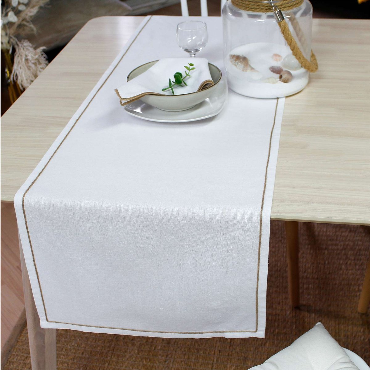 Chemin de table avec feston en jute blanc, HOME MAISON