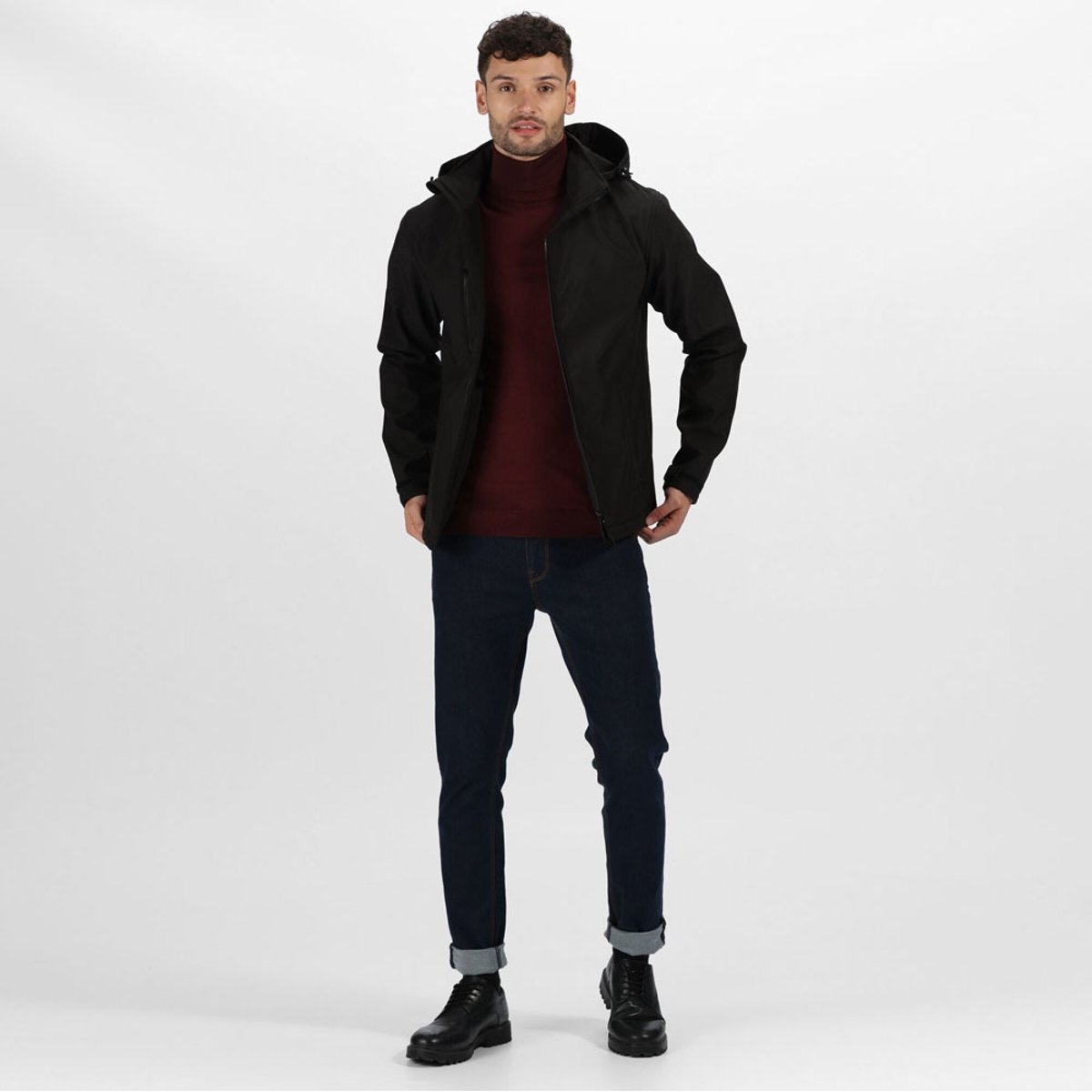 Veste softshell à capuche VENTURER noir, REGATTA