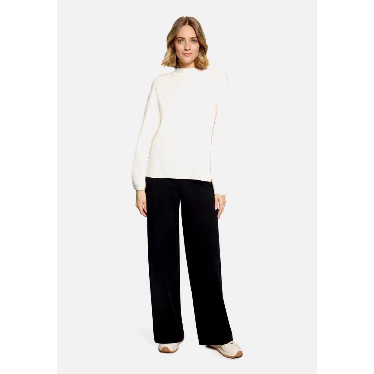 Pull-over en maille à col droit blanc, BETTY BARCLAY