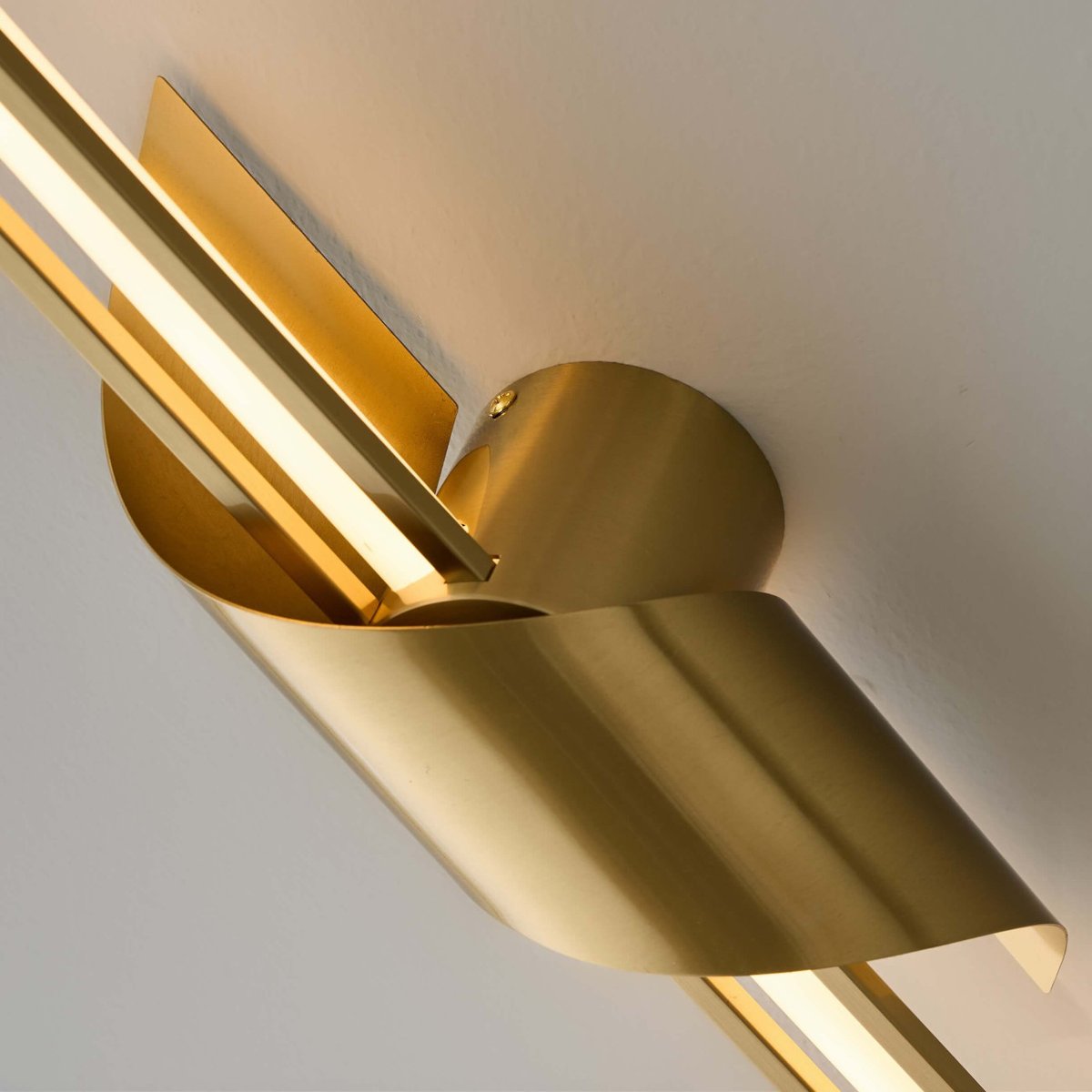 Applique LED dorée longiligne - ZÉNAÏA doré, KOSILUM