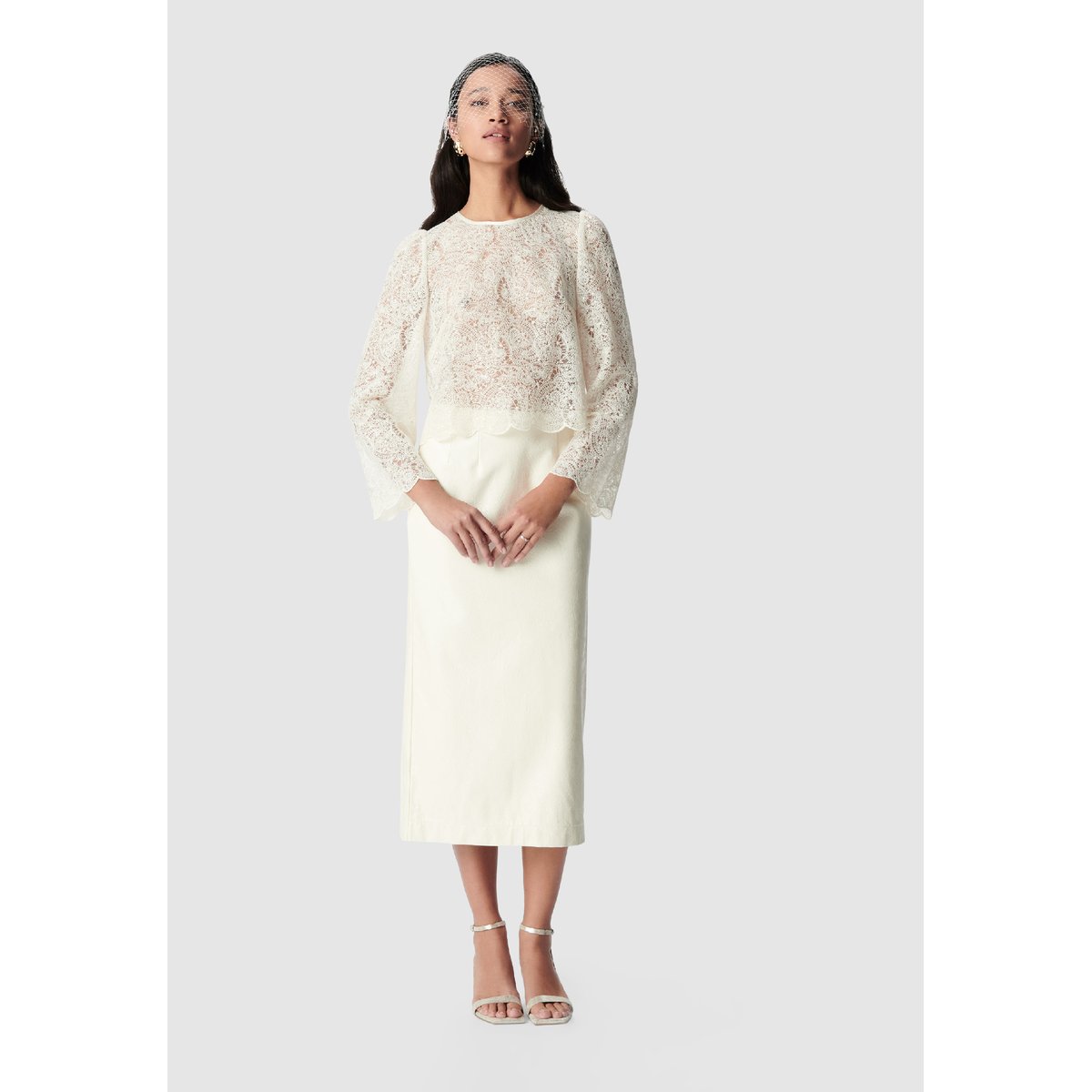 Blouse courte en dentelle ecru, IKKS