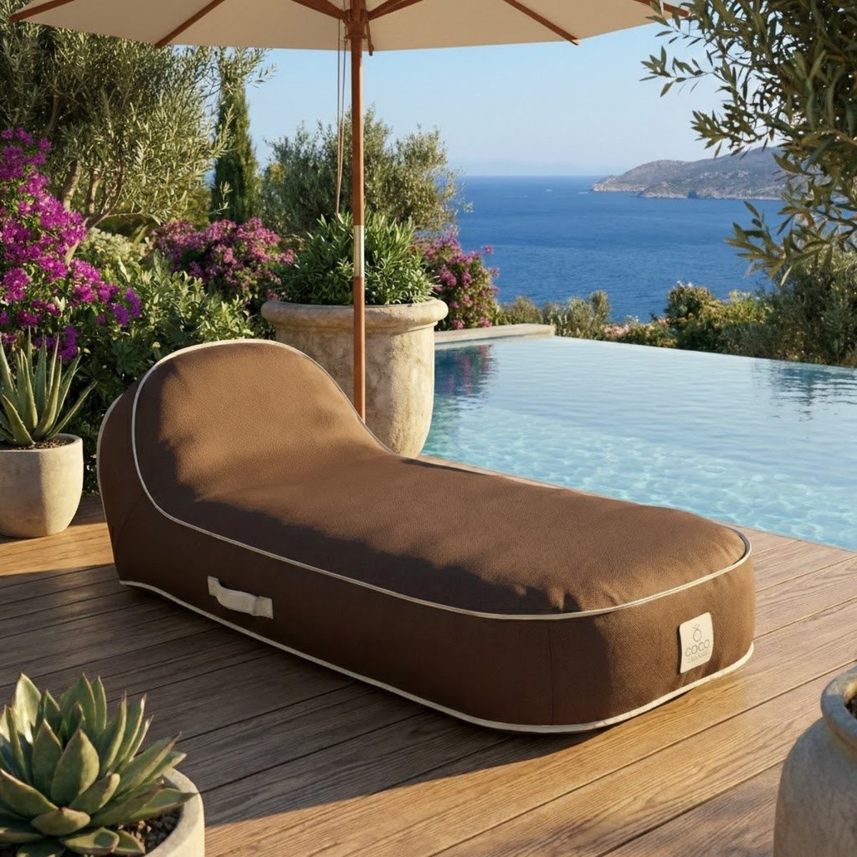 Transat gonflable palma en olefin couleur vert d'eau 170x85x27 cm chocolat, COCO LOUNGE