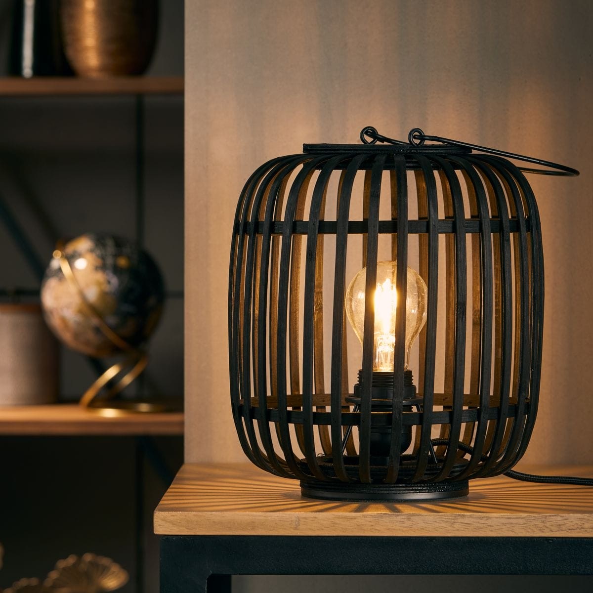Lampe    WOODROW noir, BRILLIANT