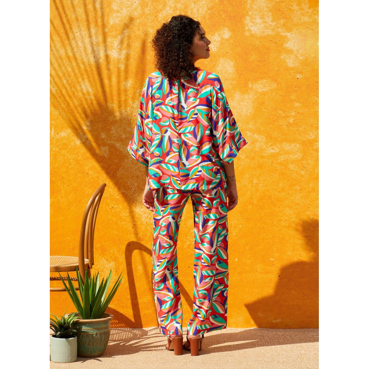 Kimono imprimé court fluide KASUNI fraise alvaro, LA FIANCÉE