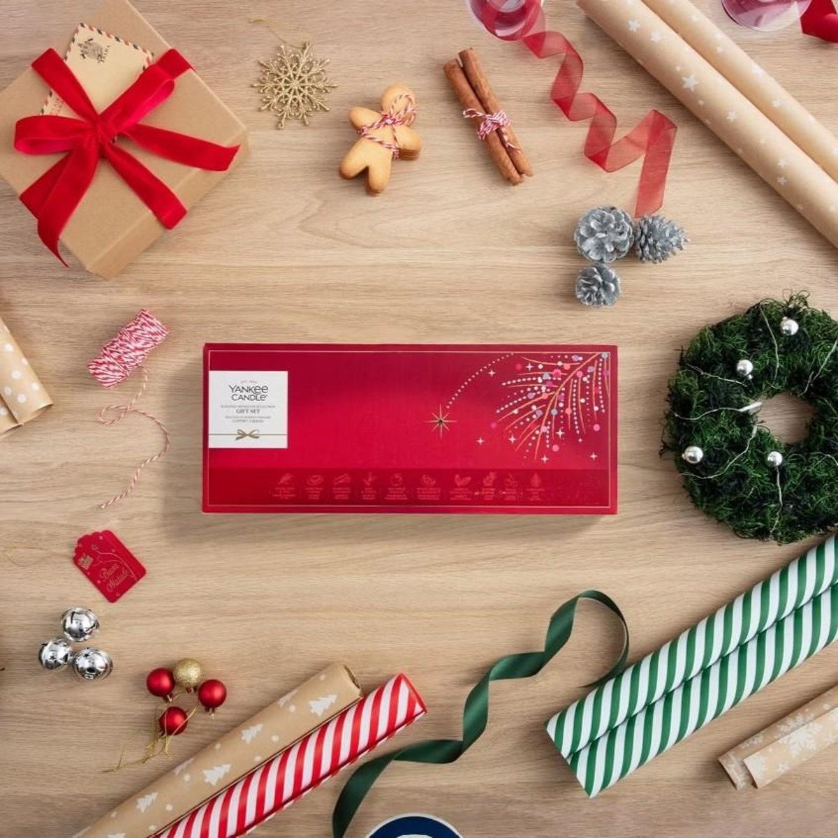 Coffret cadeau sélection de moments parfumés 10 bougies multicolore, YANKEE CANDLE