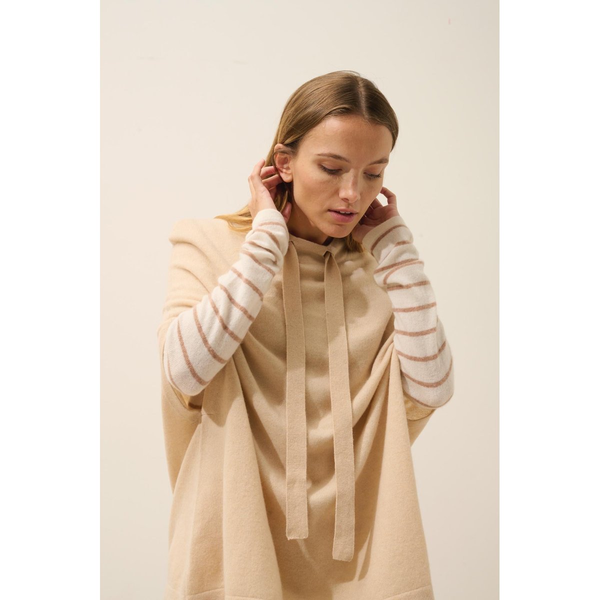 Cape Col Rond Cordon Coulissant Sable Miamar beige, JUST CASHMERE