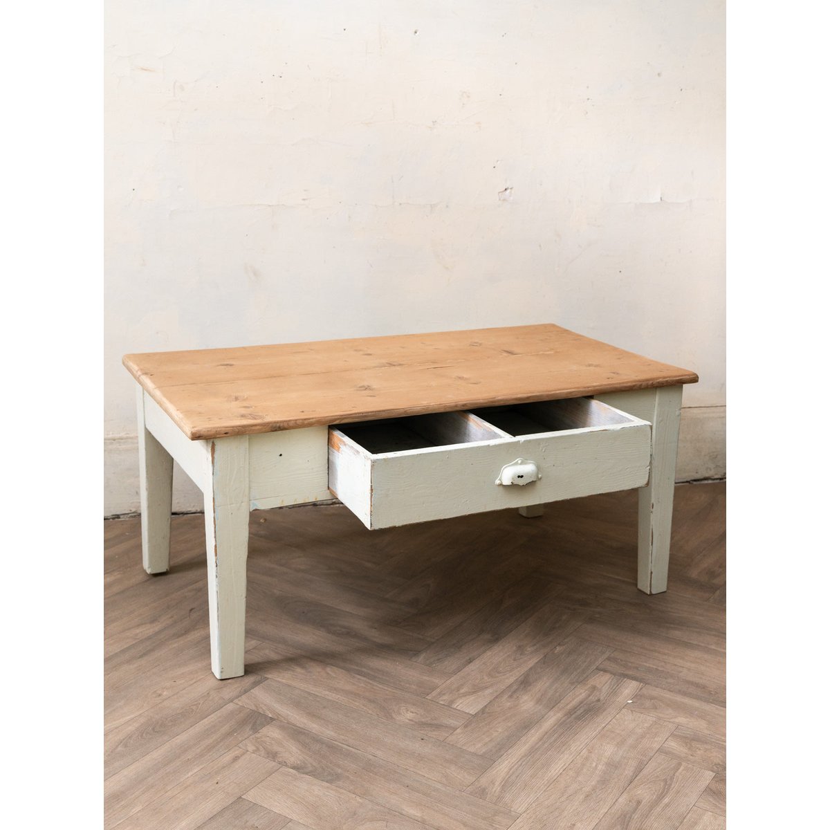 Table basse en bois Léonie N°1608 - Bon état bois clair, DEBONGOUT