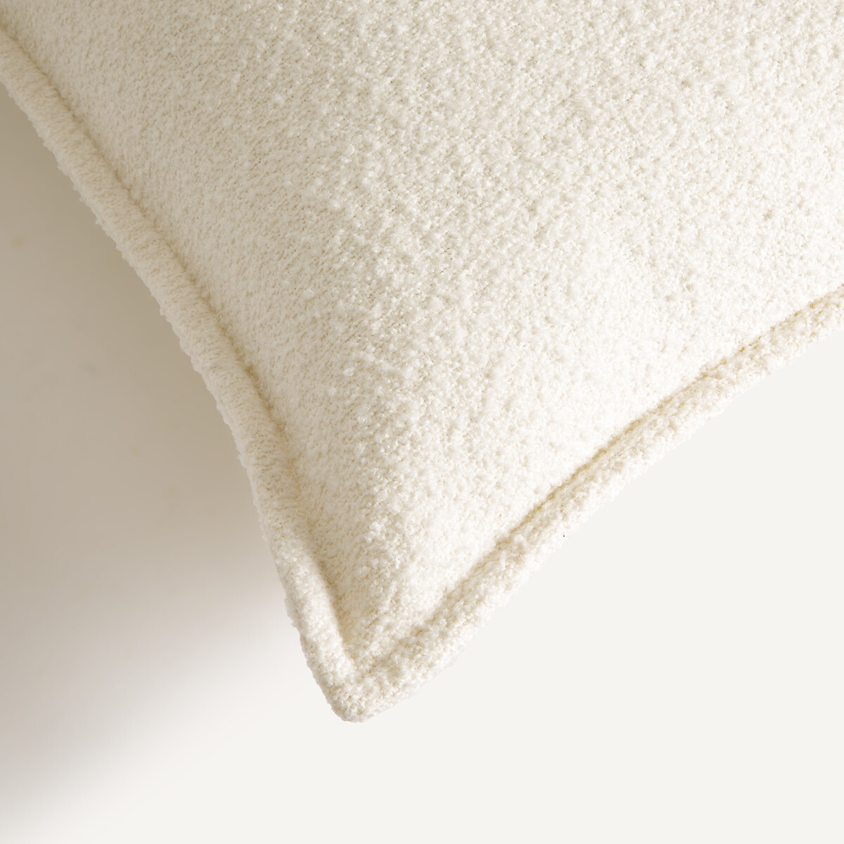 Housse de coussin en bouclette, Belvini blanc ecume, AM.PM