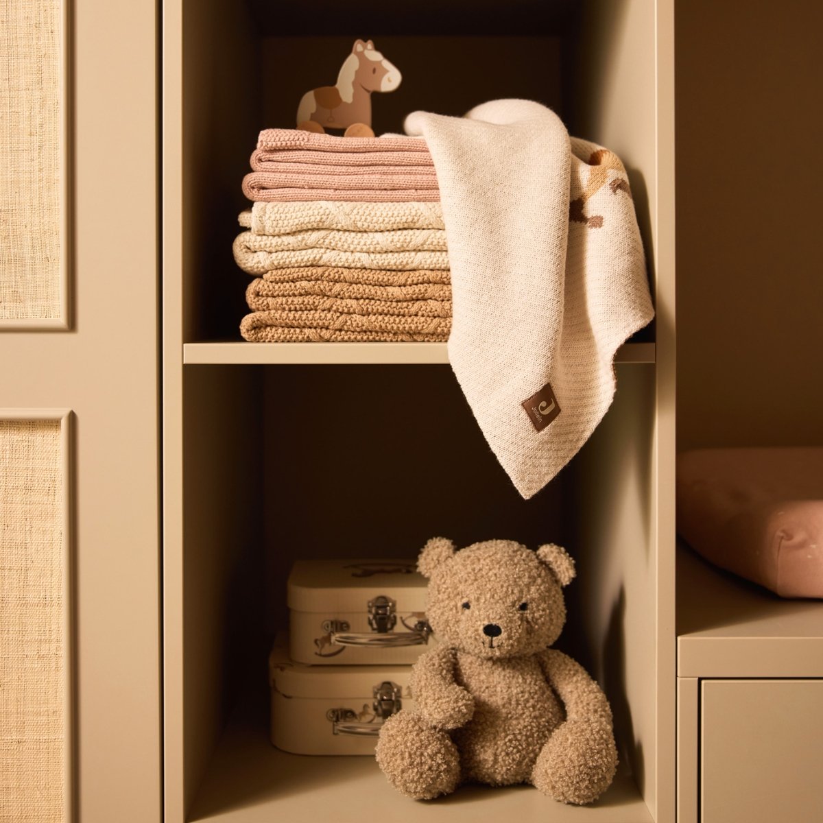 Couverture en polaire rose, JOLLEIN