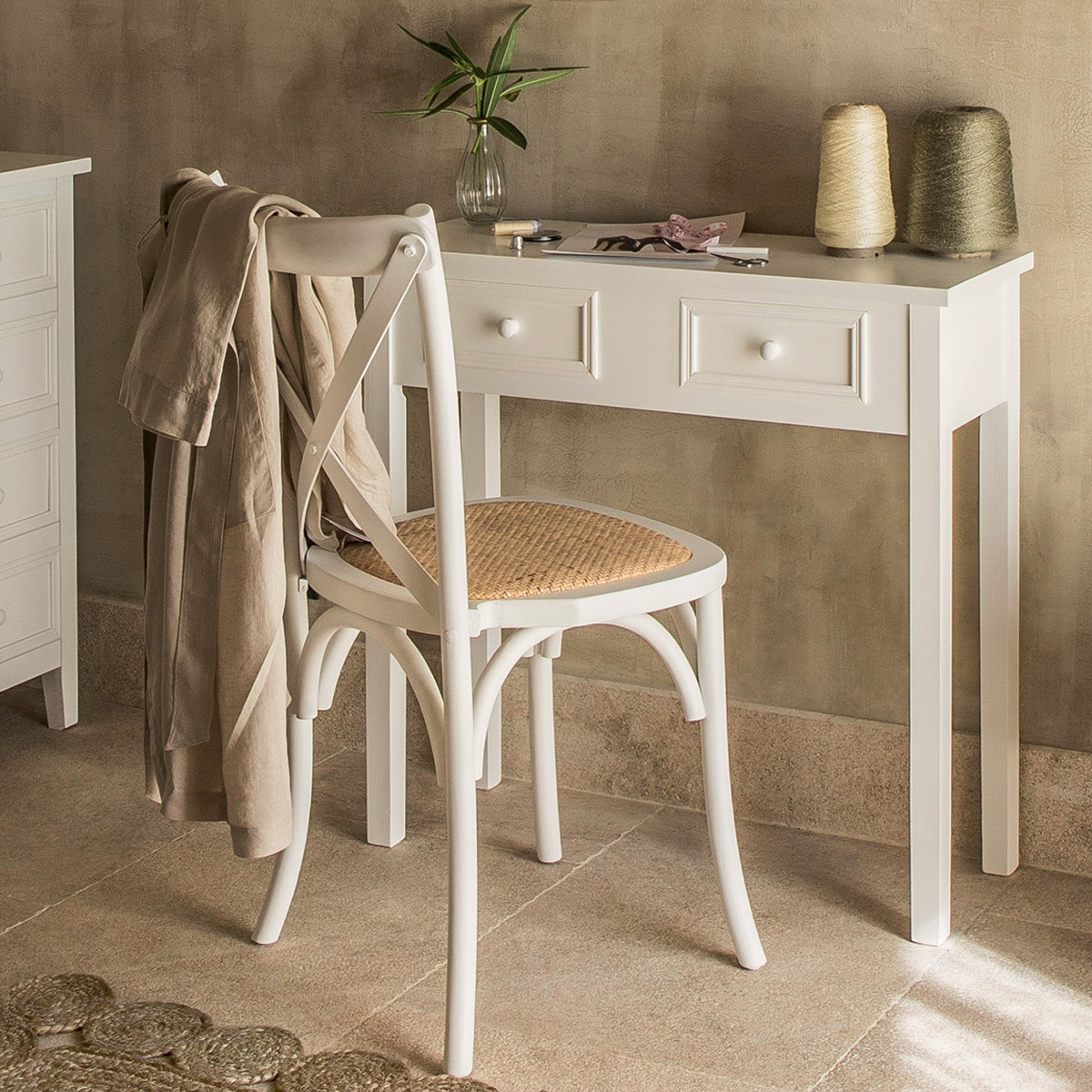 Chaise cannage bois de hêtre ISAK blanc, ATMOSPHERA