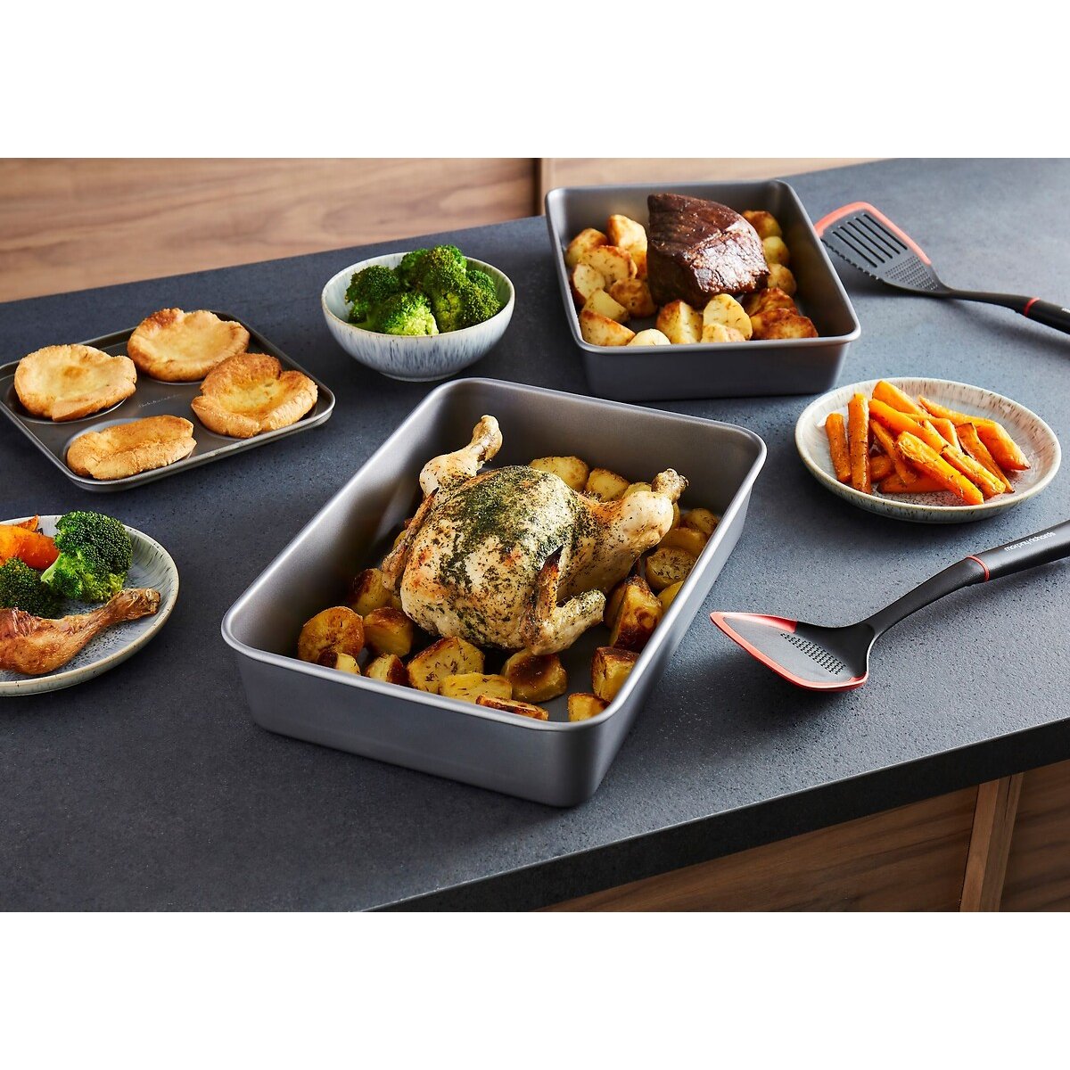 2-Piece Roasting Tin Set grey, MORPHY RICHARDS