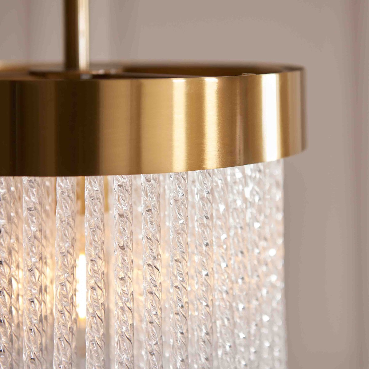 Antario Twisted-Glass Pendant Light brass, ÉDITÉ