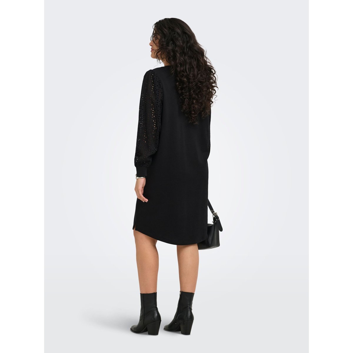 Robe Molletonnée black 1, ONLY CARMAKOMA