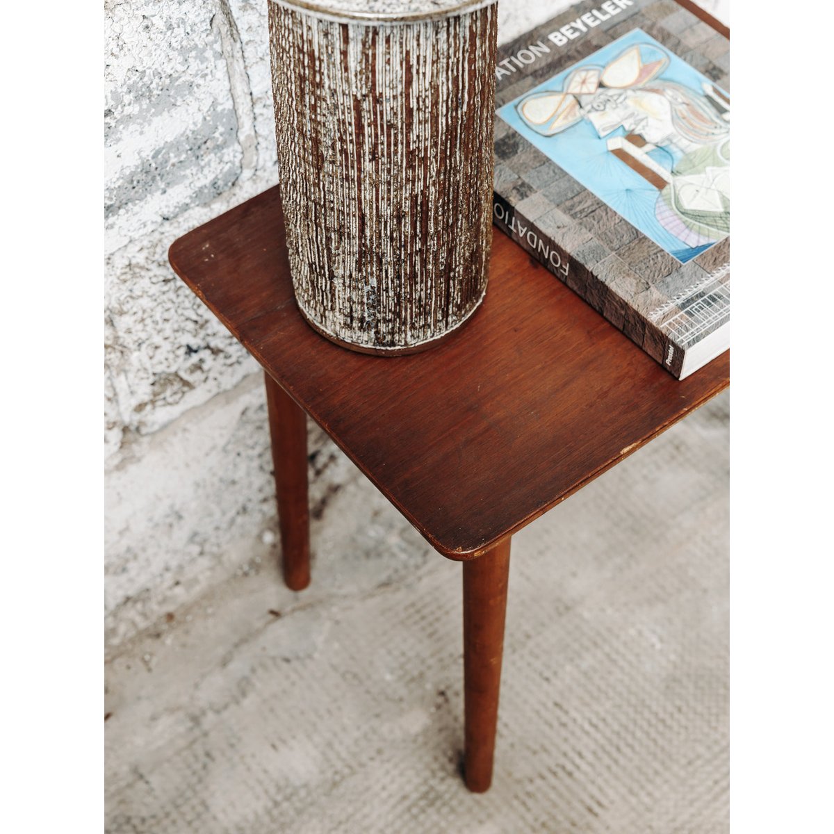 Table d'appoint Francine N°281 - Bon état bois, DEBONGOUT
