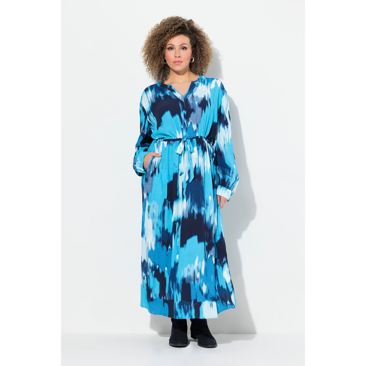 Robe maxi oversize en crêpe aigue-marine, ULLA POPKEN