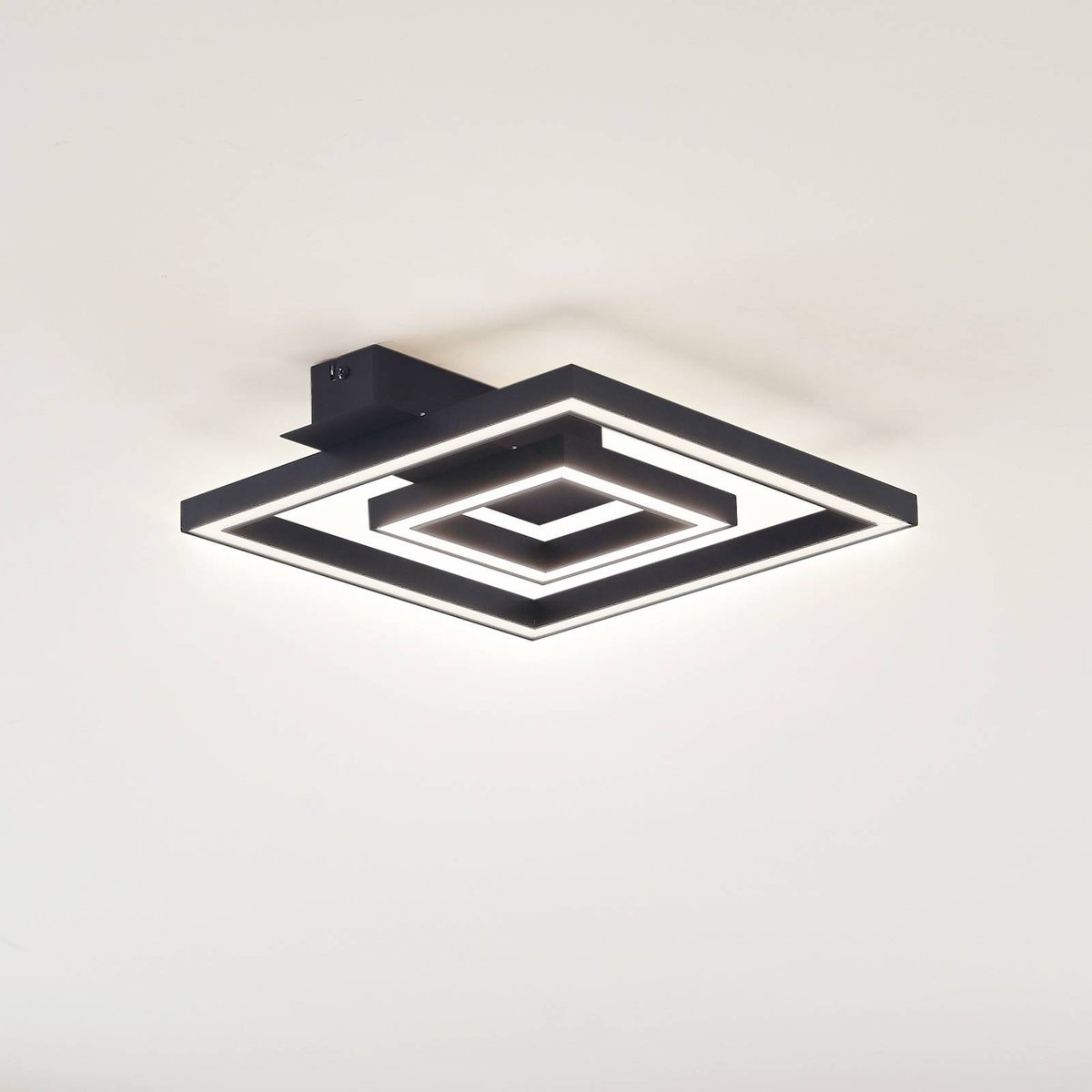 Plafonnier en aluminium moderneLED, Madamo noir, LINDBY