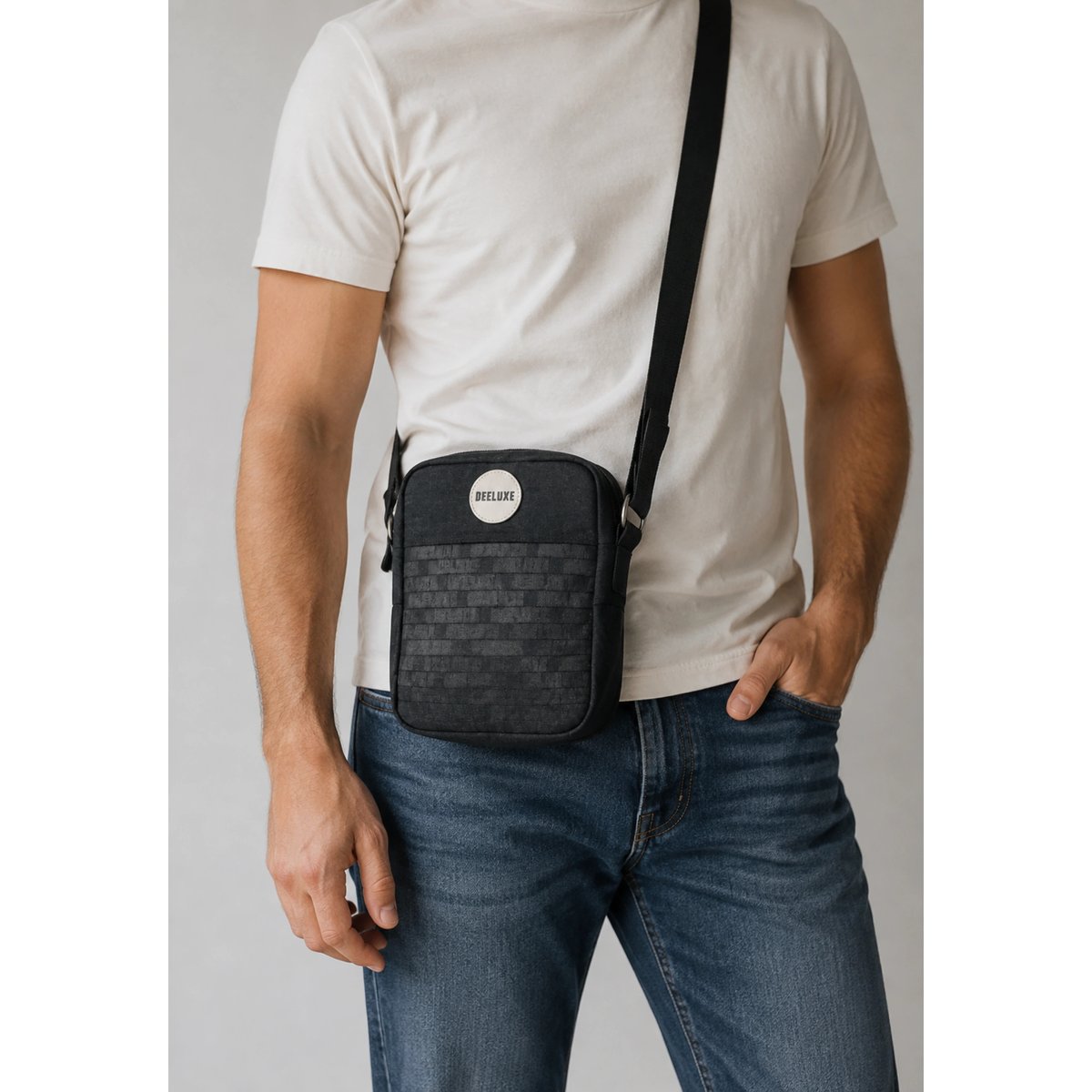 Sac bandoulière abut homme à empiècement texturé ABUT noir, DEELUXE
