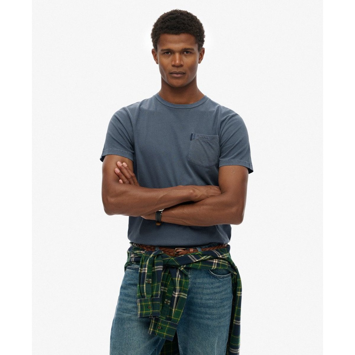 T-shirt Essential à Poche Classique bleu marine délavé, SUPERDRY
