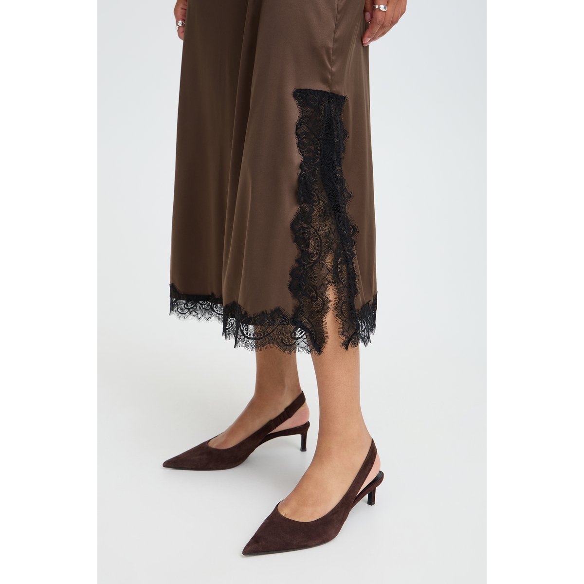 Robe nuisette, coupe droite, bretelles ajustables marron java, B.YOUNG