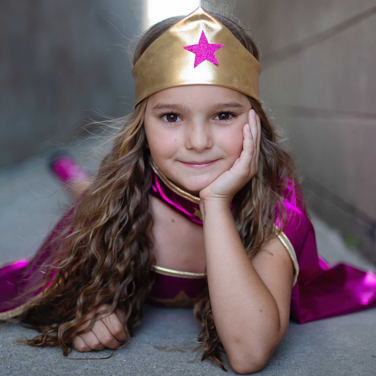 Déguisement enfant super-héroïne tunique, cape, masque rose, GREAT PRETENDERS
