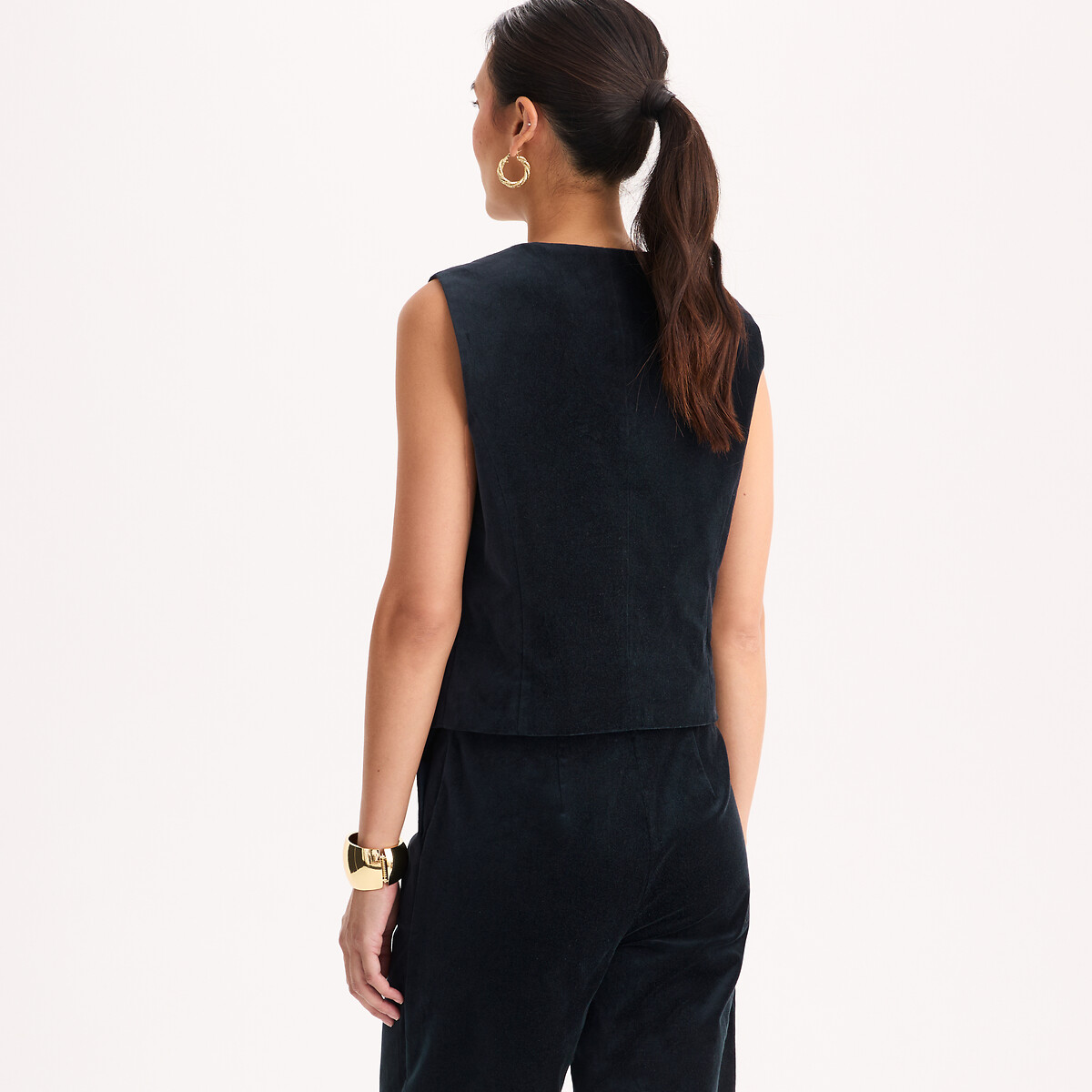 Veste sans manches en velours lisse bleu marine, ANNE WEYBURN