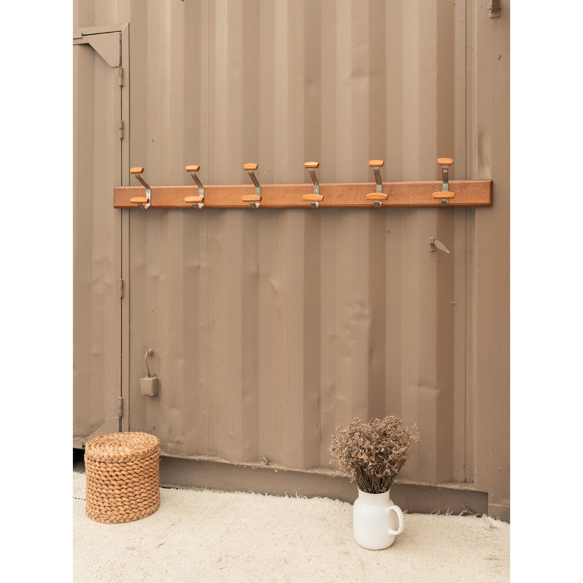 Porte-manteau en bois et métal Max N°492 - Bon état argenté, DEBONGOUT