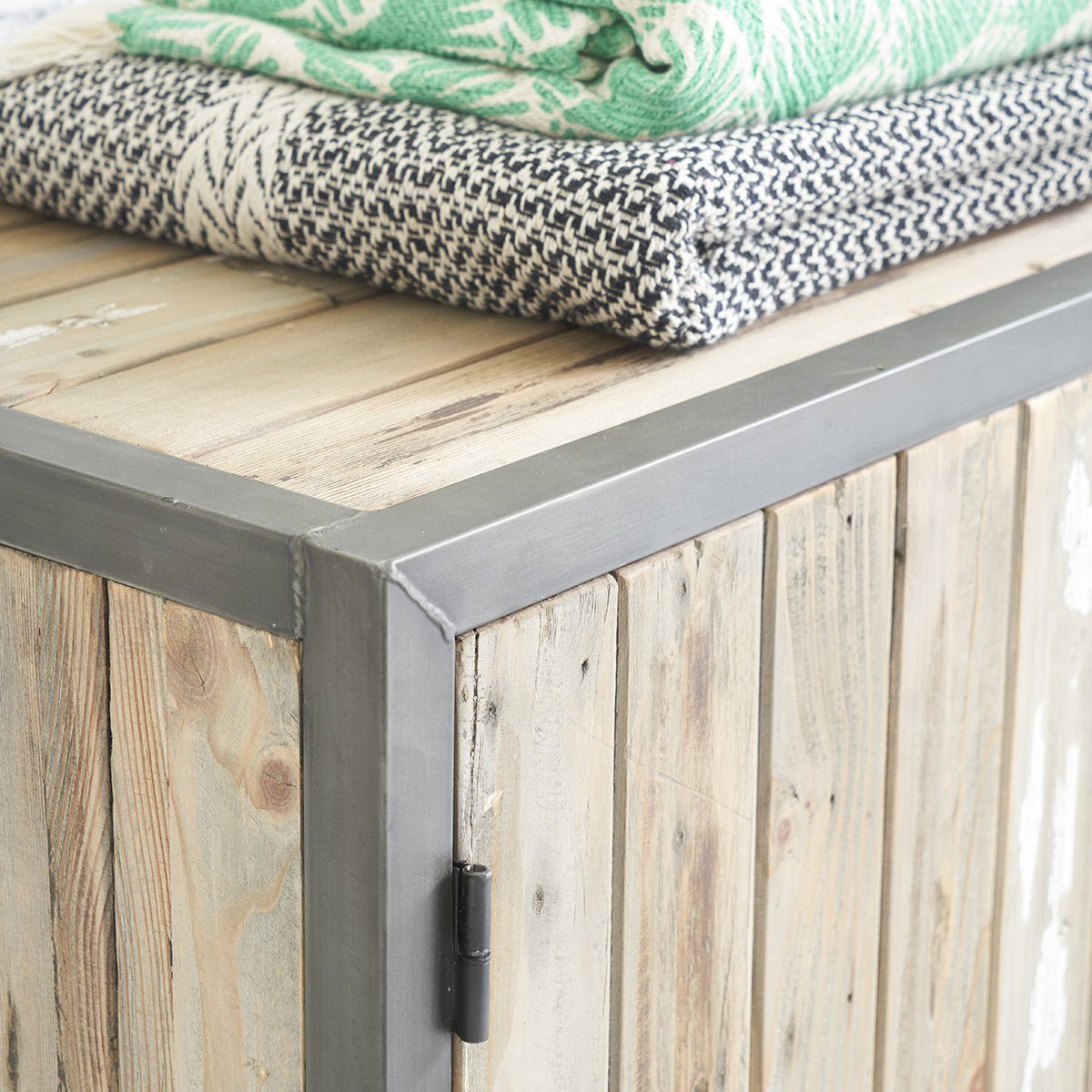 Commode en bois recyclé massif 150 cm INDUS bois_effet_used, BERAH GETAH