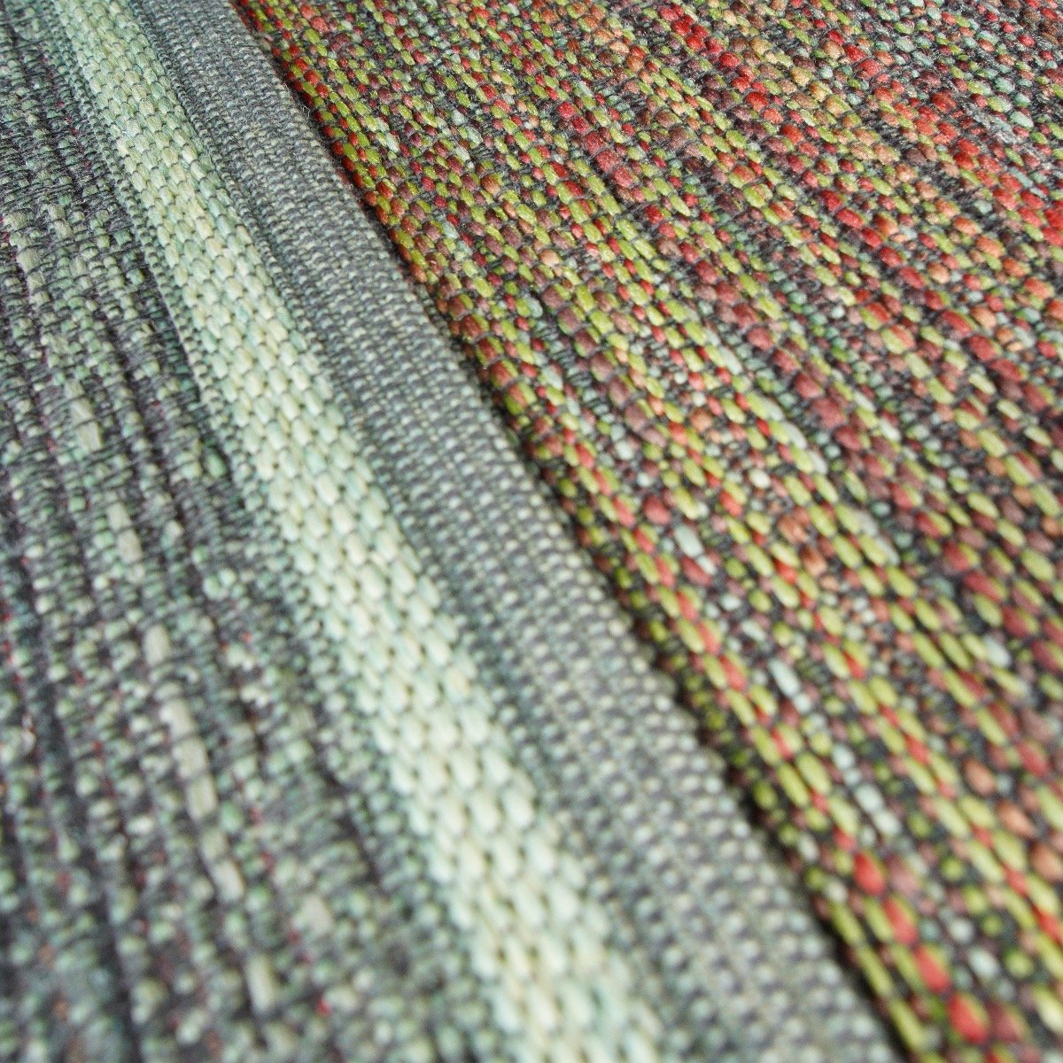 Tapis extérieur intérieur motifs lignes SAINT-TROPEZ bleu, THE DECO FACTORY