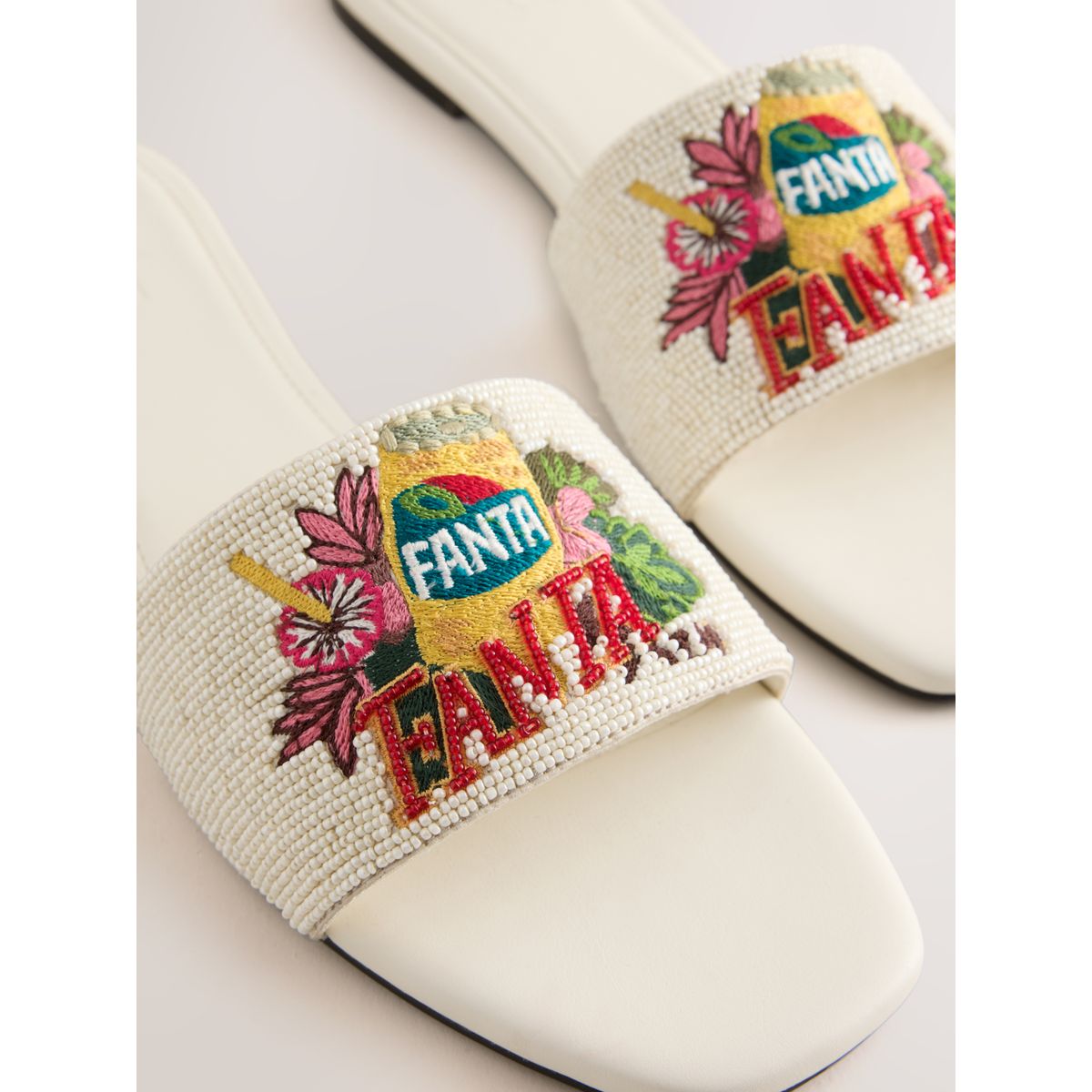 Mules fanta à ornements forever comfort® blanc/crème, NEXT