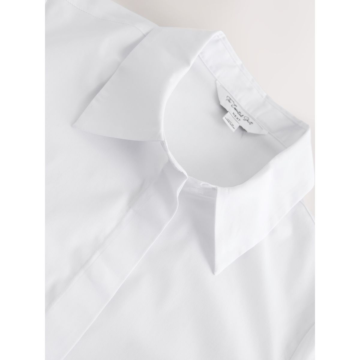 Chemise stretch ajustée à manches courtes blanc, NEXT