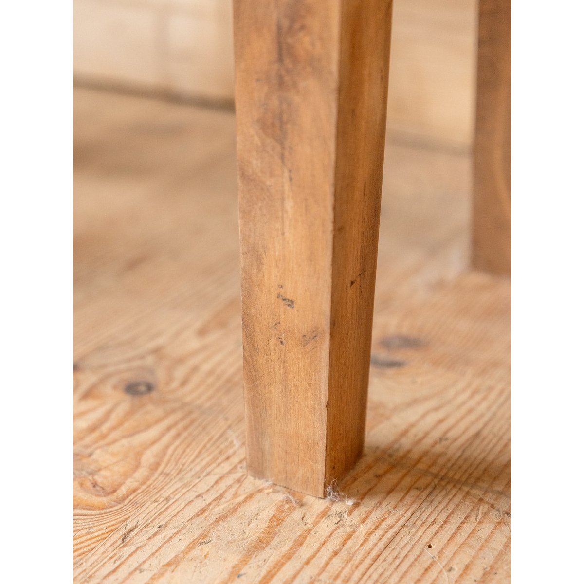 Table basse à rabats en chêne Léonie N°1105 - Bon état bois foncé, DEBONGOUT