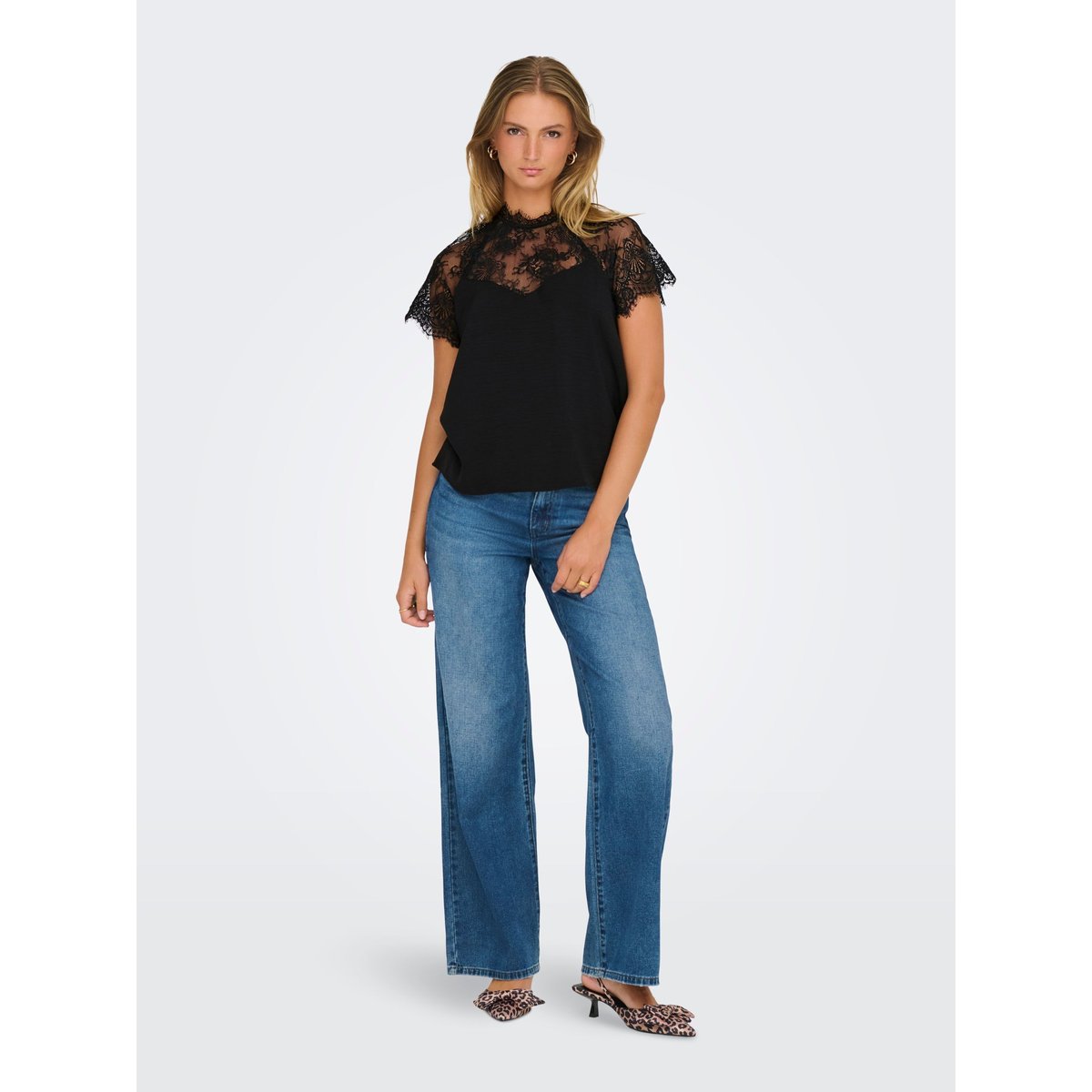 Top black 1, JDY