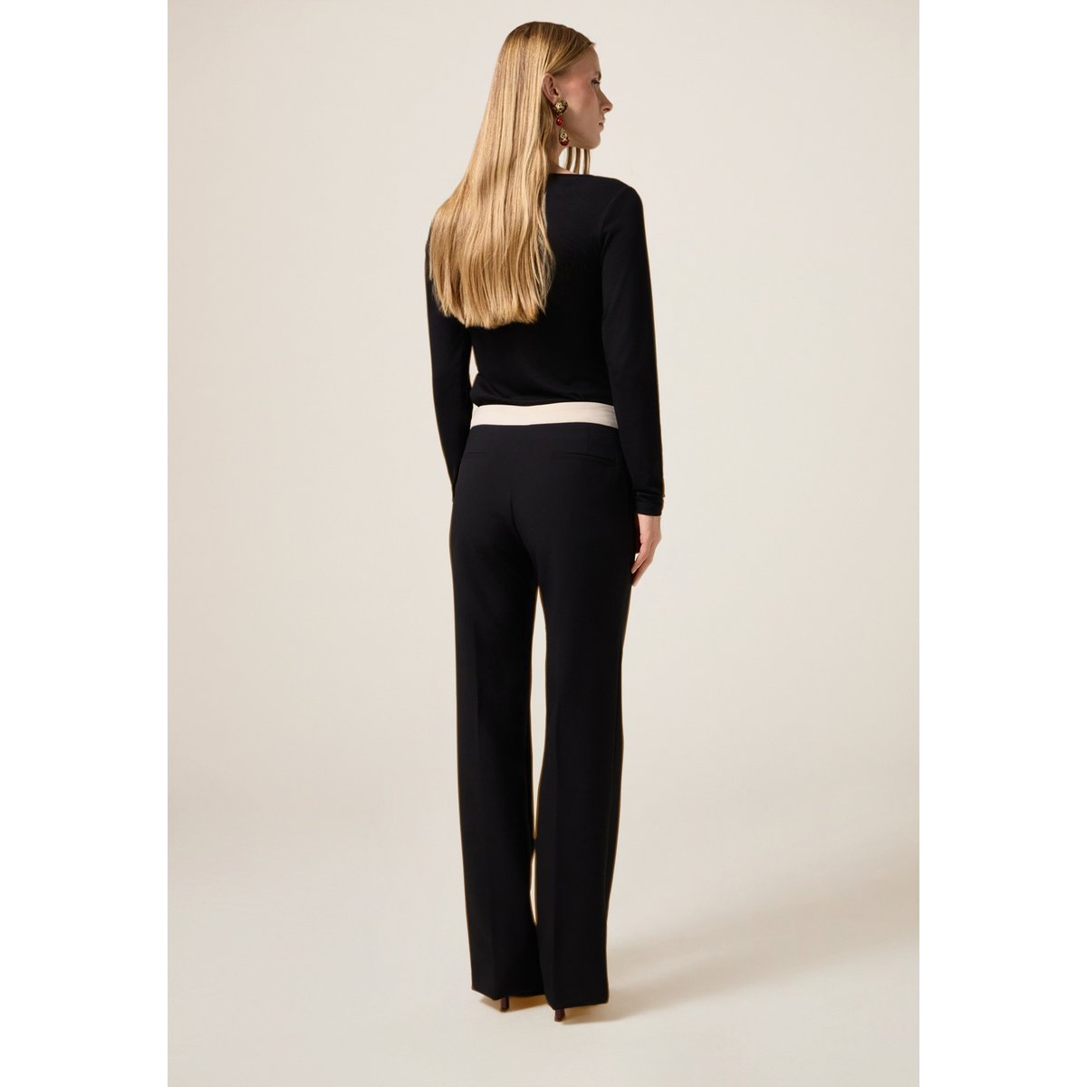 Pantalon palazzo avec détail contrastant noir, OLTRE