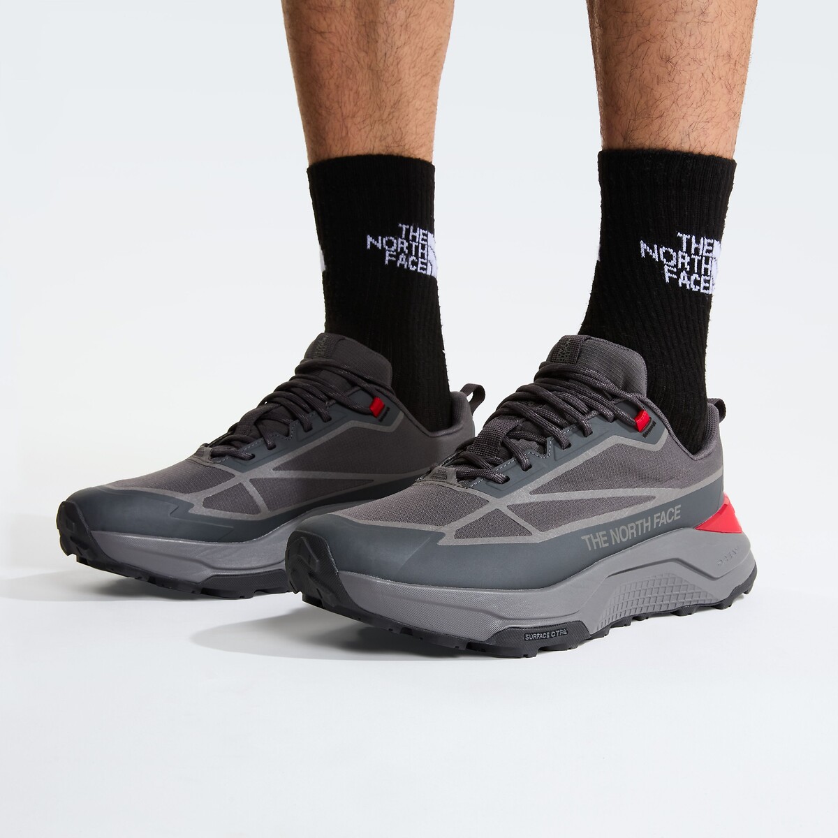 Baskets tout terrain Fastpack Waterproof gris, THE NORTH FACE