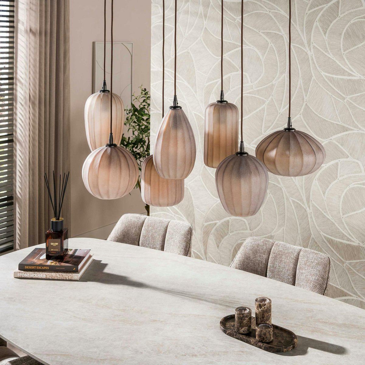 Suspension salle à manger verre brun dépoli 7 lampes NOVA marron, PIER IMPORT