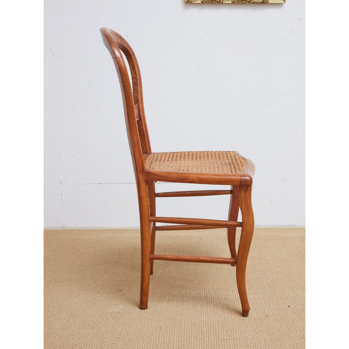 Lot de 4 chaises en cannage Claude N°1470 - Bon état bois clair, DEBONGOUT