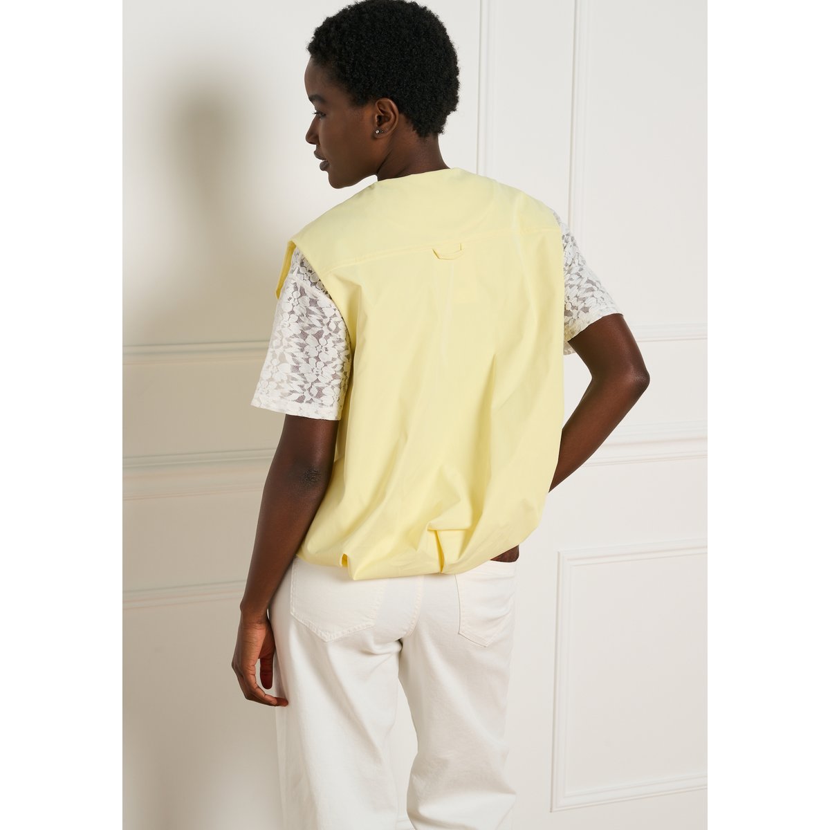 Veste sans manches zippée jaune pastel, LOLALIZA