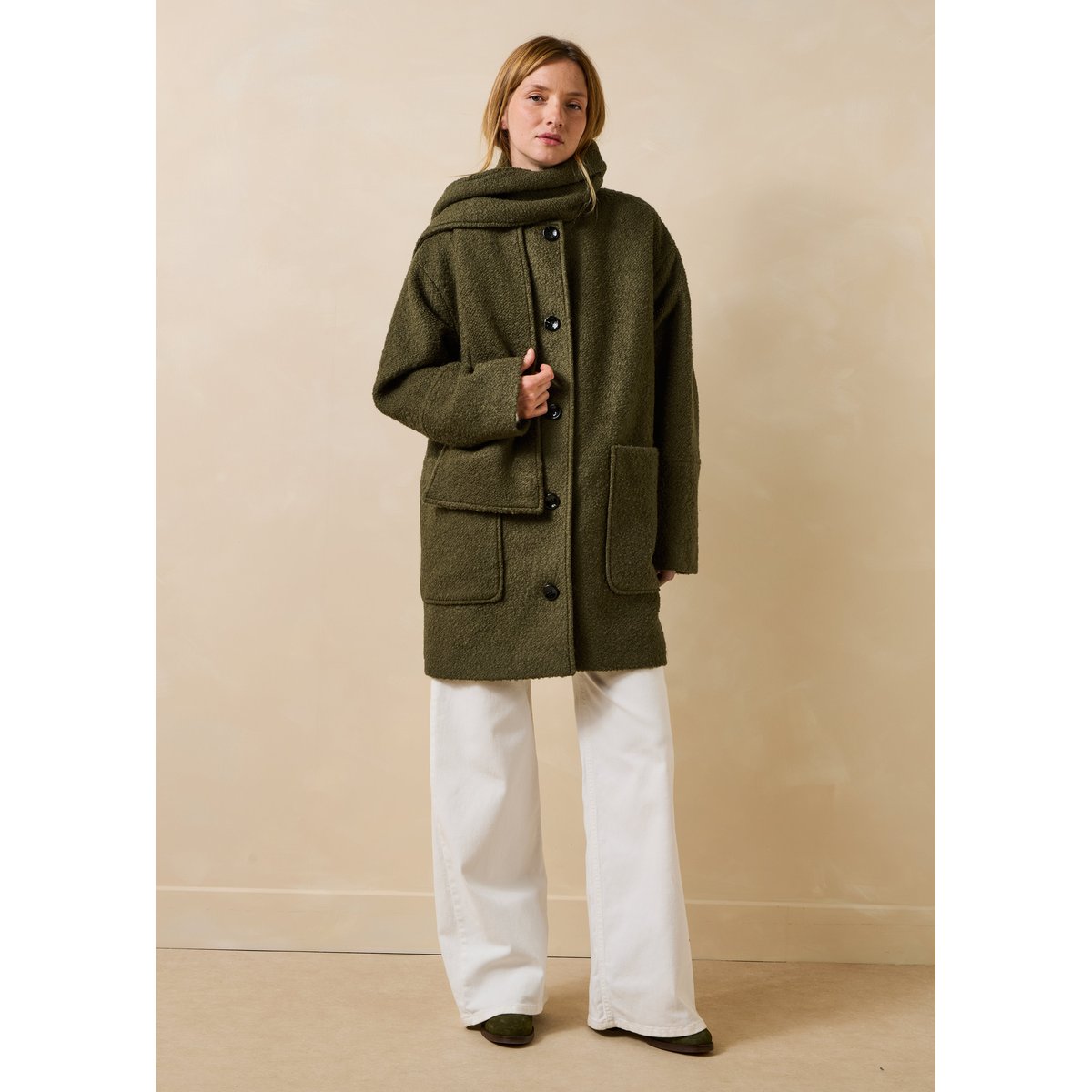 Manteau col montant en laine kaki, LA FEE MARABOUTEE